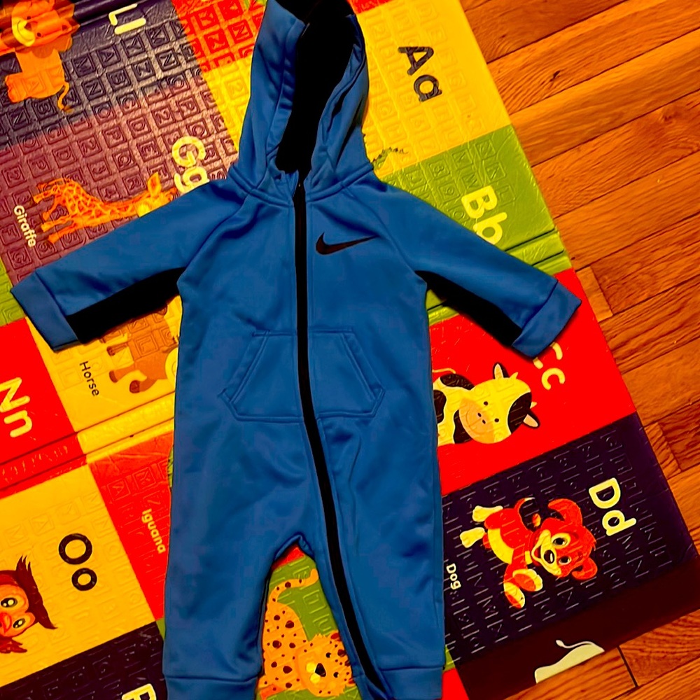 Infant Nike onesie